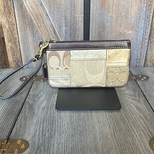 Vintage Coach Gold Signature C Canvas Patchwork Brown Leather Wristlet Y2K